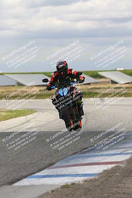 media/Apr-26-2024-TrackDaz (Fri) [[c4b677d280]]/B Group/120pm (Wheelie Bump)/